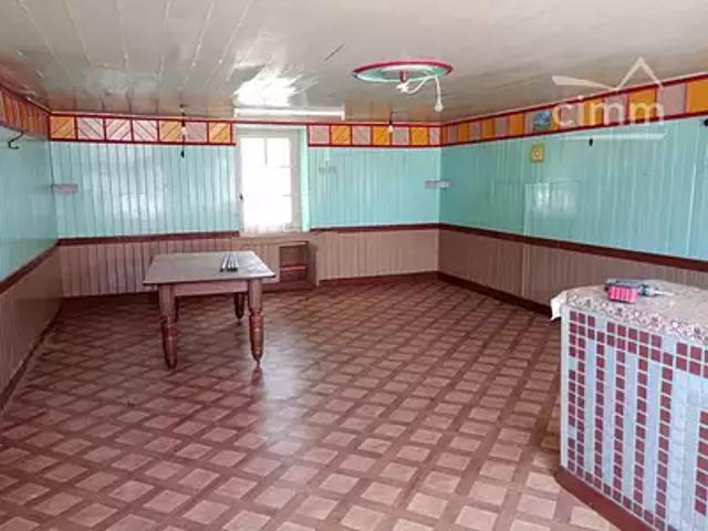 Appartement vente à Royère-de-Vassivière, Creuse