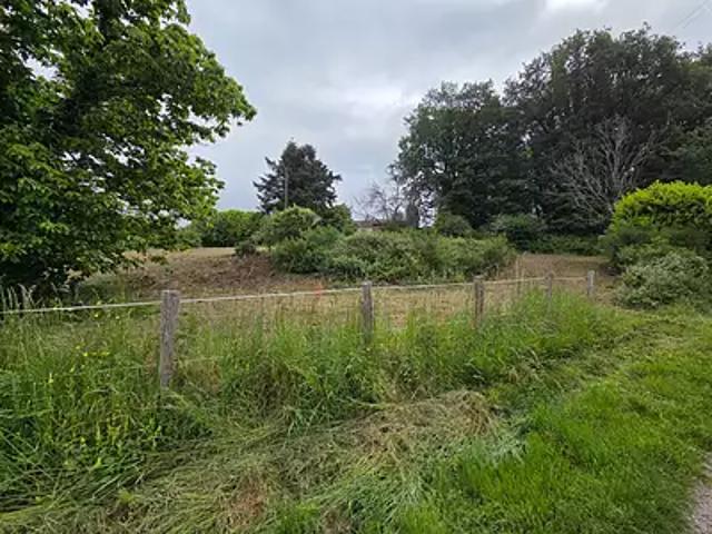Terrain vente à Royères