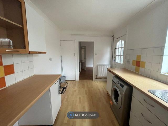 House for rent in Bentley, South Yorkshire