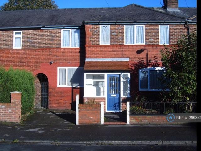 House for rent in Sale Moor, Trafford Park