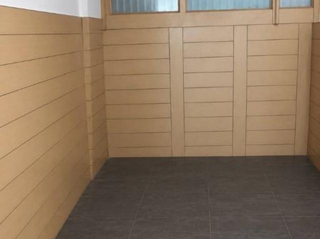 Commercial for rent in Hariana