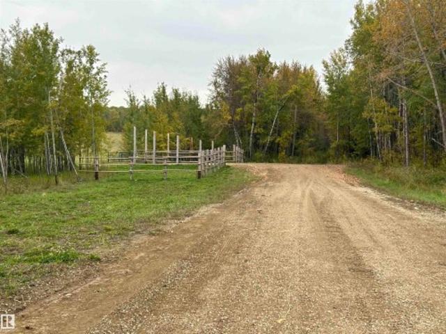 Land for sale in Lac Ste. Anne County, Alberta