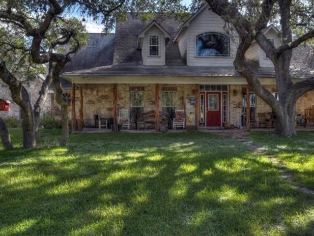 House for sale in Leakey, Texas