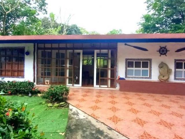 RSW254168. Se vende casa en Isla Contadora, a 80m de playa Caribe
