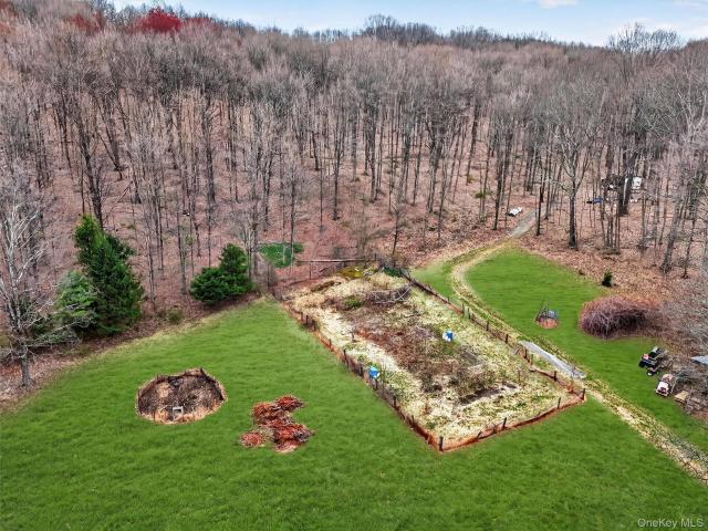 Land for sale in Lloyd, New York