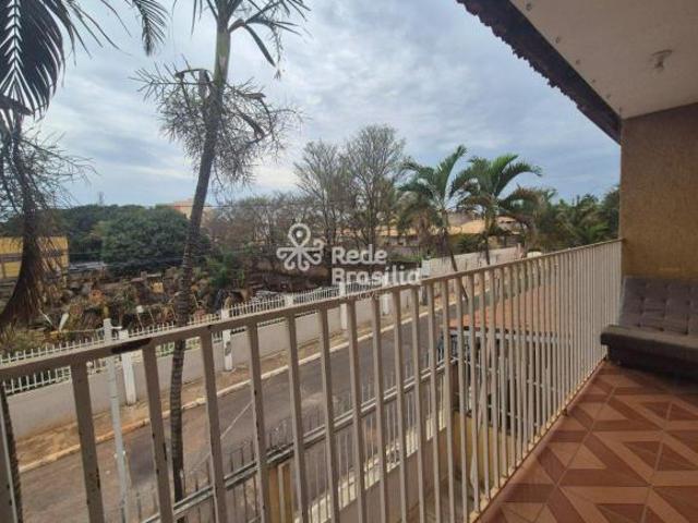 Casa venda em Região Geográfica Imediata do Distrito Federal, Região Integrada de Desenvolvimento do Distrito Federal e Entorno