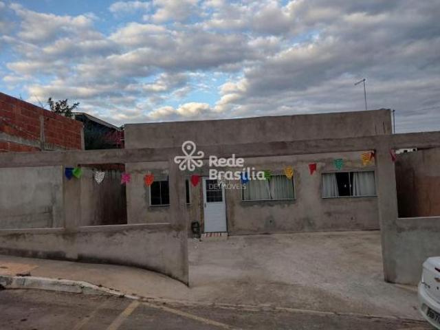 Casa venda em Região Geográfica Imediata do Distrito Federal, Região Integrada de Desenvolvimento do Distrito Federal e Entorno