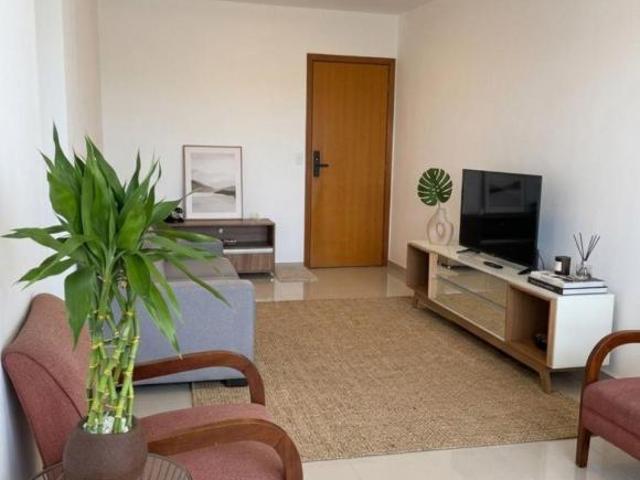 Apartamento venda em Região Geográfica Imediata do Distrito Federal, Região Integrada de Desenvolvimento do Distrito Federal e Entorno