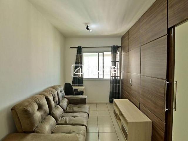 Apartamento venda em Região Geográfica Imediata do Distrito Federal, Região Integrada de Desenvolvimento do Distrito Federal e Entorno