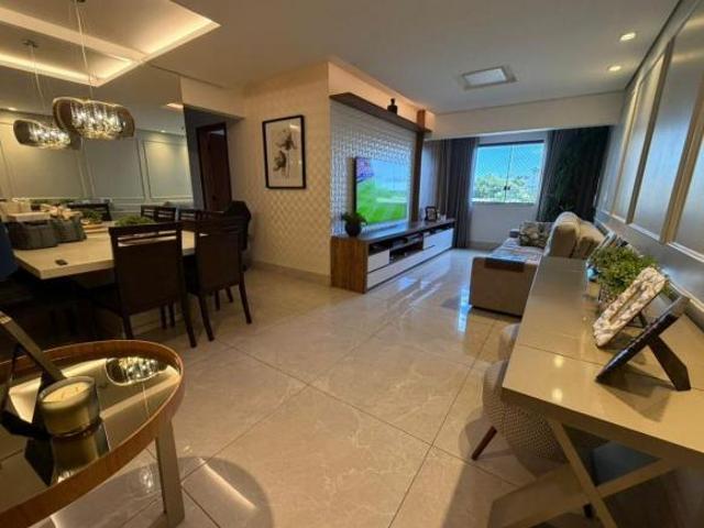 Apartamento venda em Região Geográfica Imediata do Distrito Federal, Região Integrada de Desenvolvimento do Distrito Federal e Entorno
