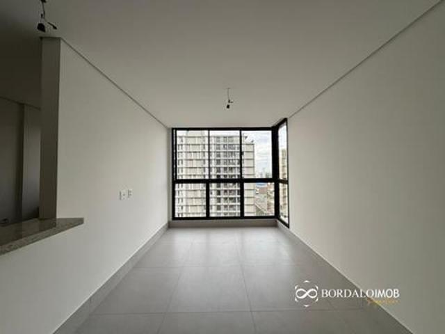 Apartamento venda em Região Geográfica Imediata do Distrito Federal, Região Integrada de Desenvolvimento do Distrito Federal e Entorno