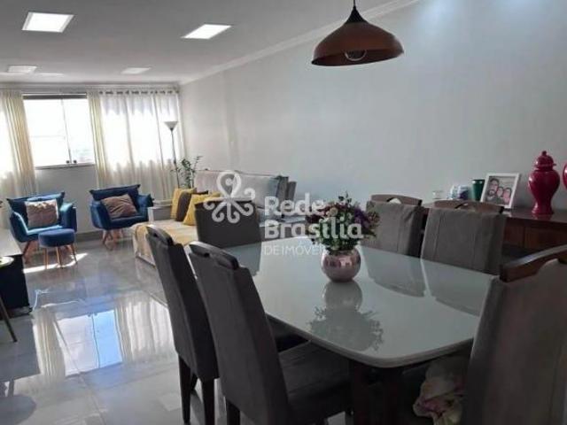 Apartamento venda em Região Geográfica Imediata do Distrito Federal, Região Integrada de Desenvolvimento do Distrito Federal e Entorno