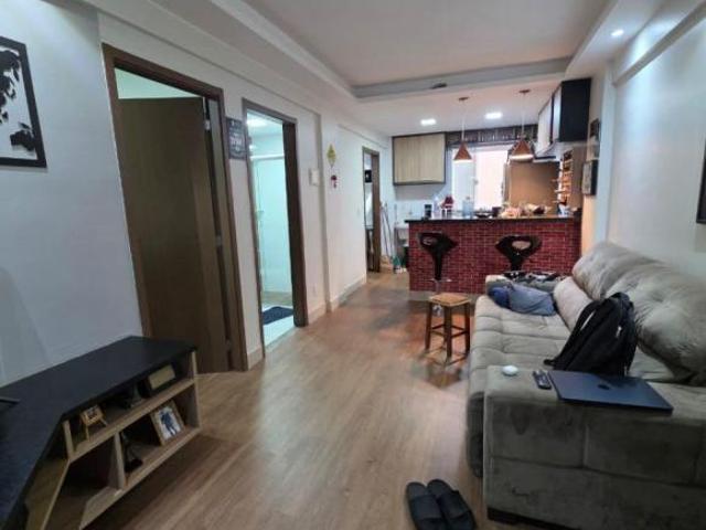 Apartamento venda em Região Geográfica Imediata do Distrito Federal, Região Integrada de Desenvolvimento do Distrito Federal e Entorno