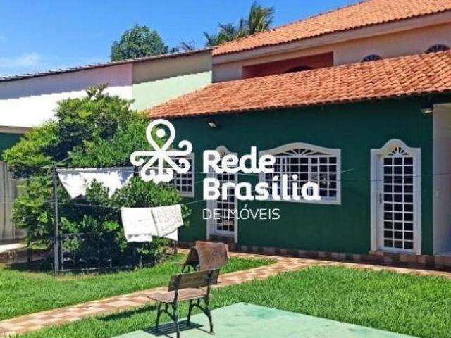 Casa venda em Região Geográfica Imediata do Distrito Federal, Região Integrada de Desenvolvimento do Distrito Federal e Entorno
