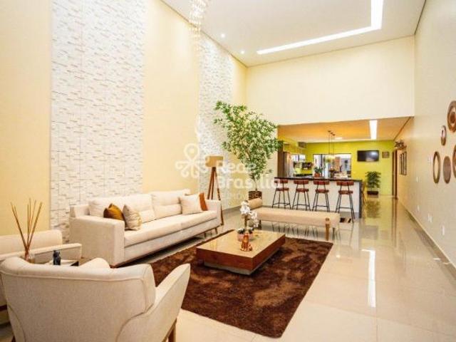 Casa venda em Região Geográfica Imediata do Distrito Federal, Região Integrada de Desenvolvimento do Distrito Federal e Entorno