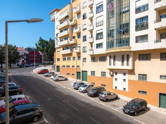 Apartamento alugar em Jardim da Radial, Odivelas