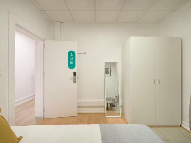 Apartamento alugar em Santo António, Lisboa