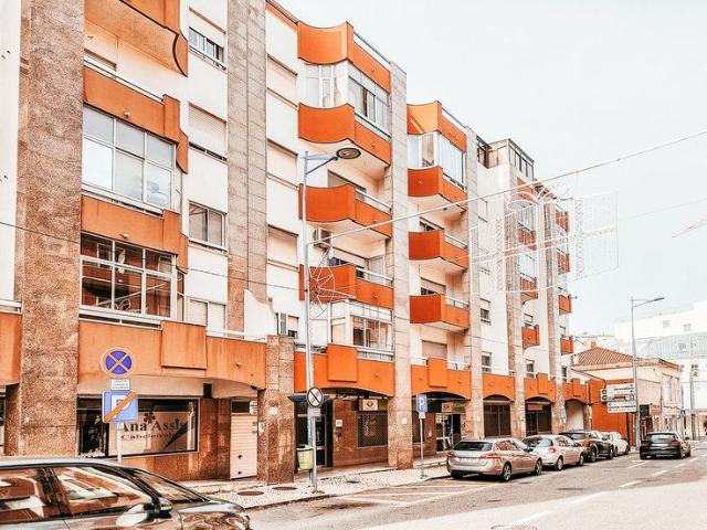 Apartamento alugar em Reboleira, Amadora