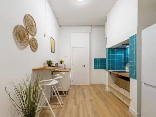 Apartamento alugar em Santo Condestável, Lisboa