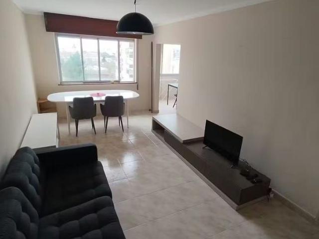 Apartamento alugar em Quinta do Lambert, Lisboa
