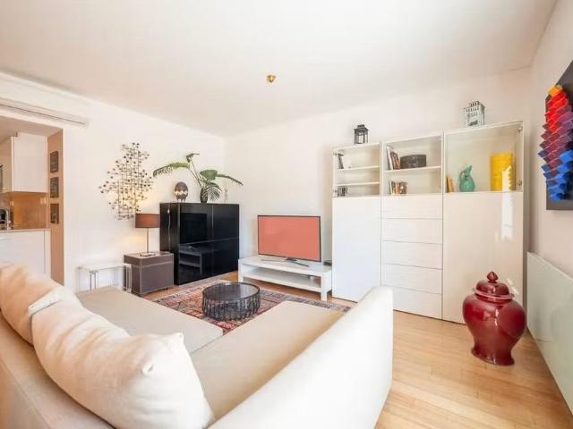 Apartamento alugar em Misericórdia, Lisboa