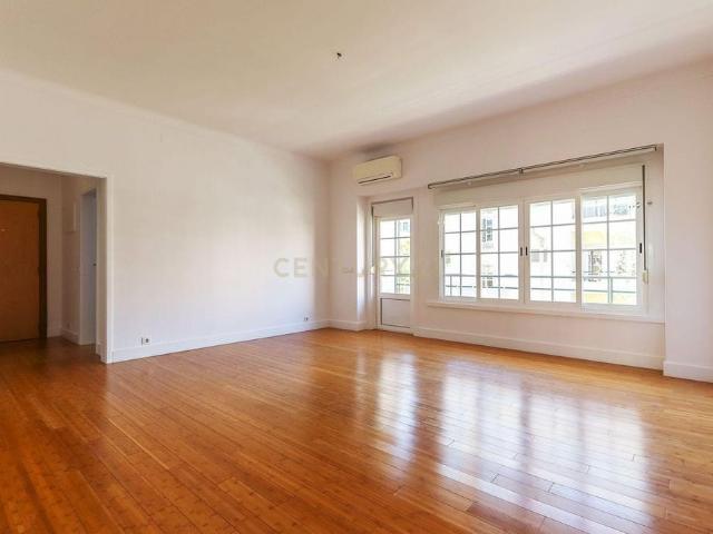 Apartamento alugar em Lisboa