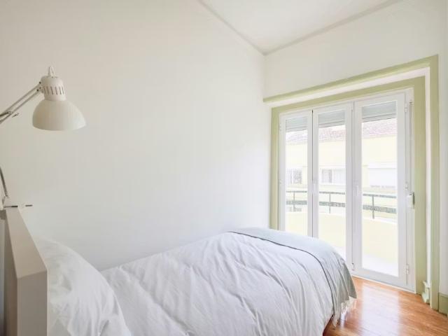 Apartamento alugar em Junqueira, Lisboa