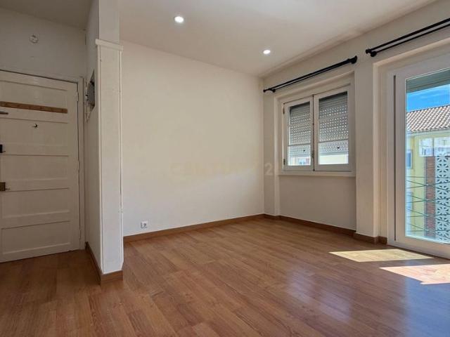 Apartamento alugar em Alvalade, Lisboa