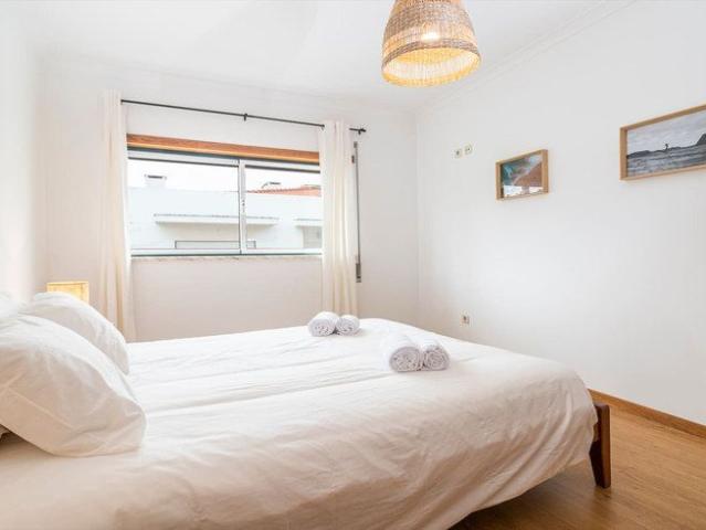 Apartamento alugar em Nazaré