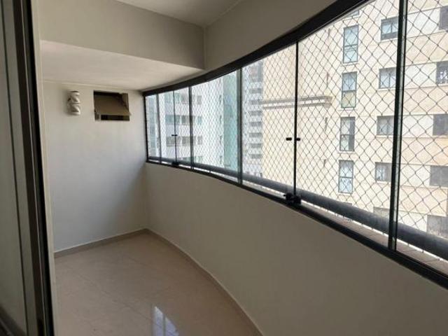 Apartamento venda em Região Geográfica Imediata do Distrito Federal, Região Integrada de Desenvolvimento do Distrito Federal e Entorno