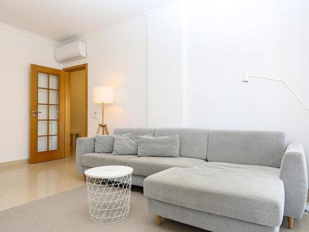 Apartamento alugar em Bairro Operário, Lagos
