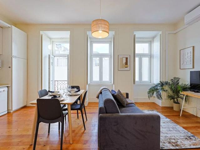 Apartamento alugar em Misericórdia, Lisboa