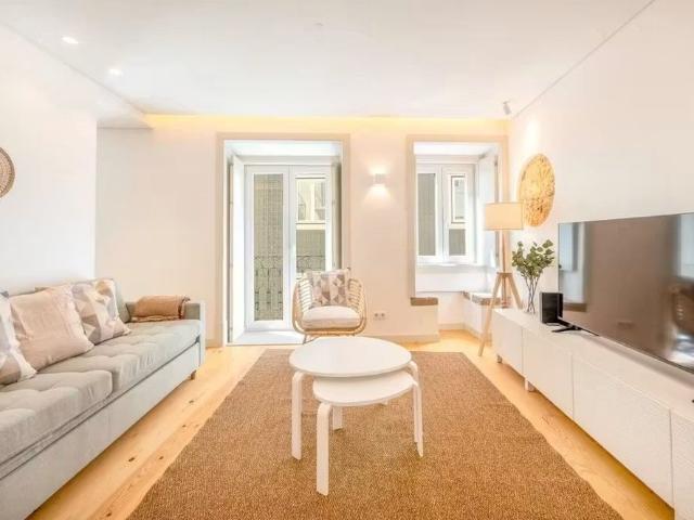 Apartamento alugar em Misericórdia, Lisboa