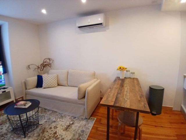 Apartamento alugar em São Miguel, Lisboa