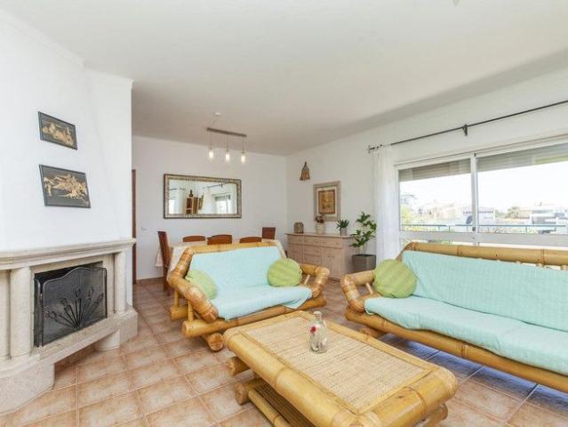 Apartamento alugar em Albardeira, Lagos