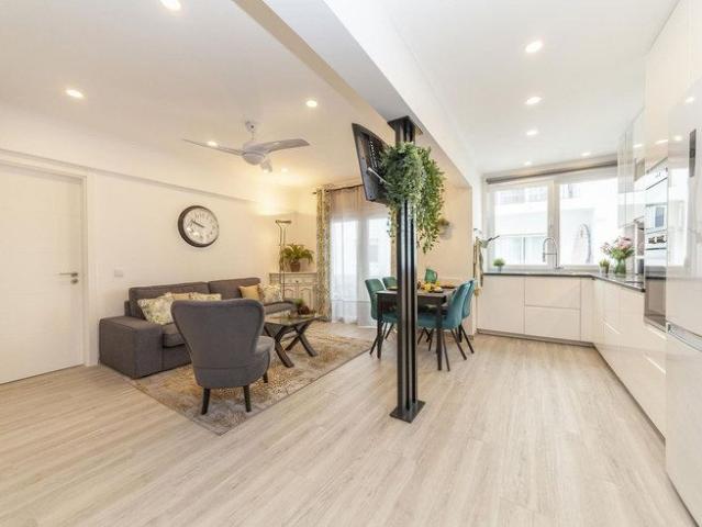 Apartamento alugar em Bairro Operário, Lagos
