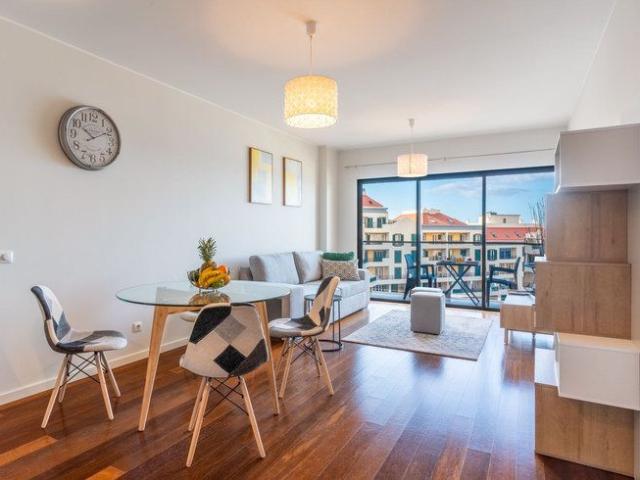 Apartamento alugar em São Martinho, Funchal