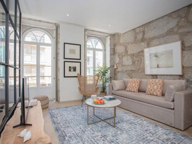 Apartamento alugar em Porto, Aldoar
