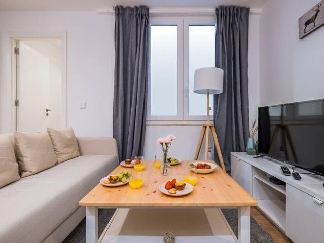 Apartamento alugar em Misericórdia, Lisboa