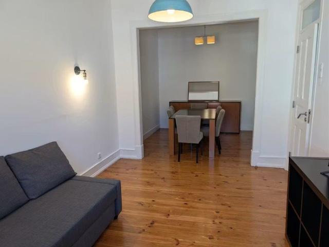 Apartamento alugar em Bairro Lopes, Lisboa