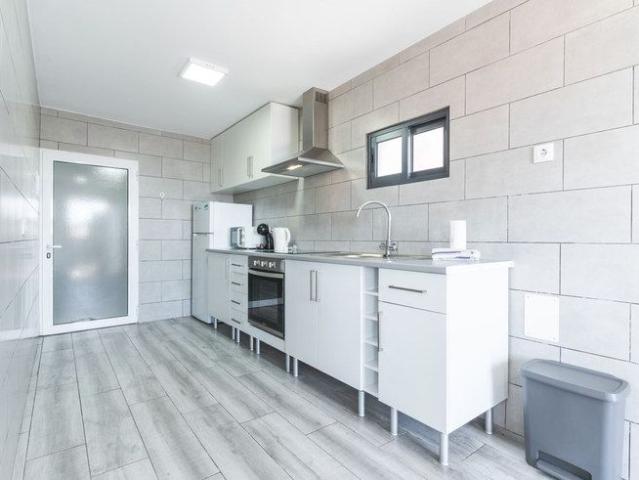Apartamento alugar em Palmeira, Machico