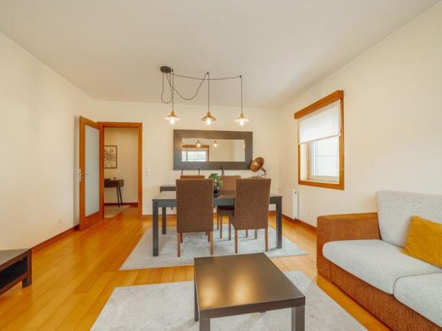 Apartamento alugar em Porto, Cedofeita