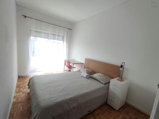 Apartamento alugar em Porto, Lordelo Do Ouro