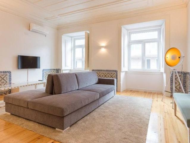 Apartamento alugar em Misericórdia, Lisboa