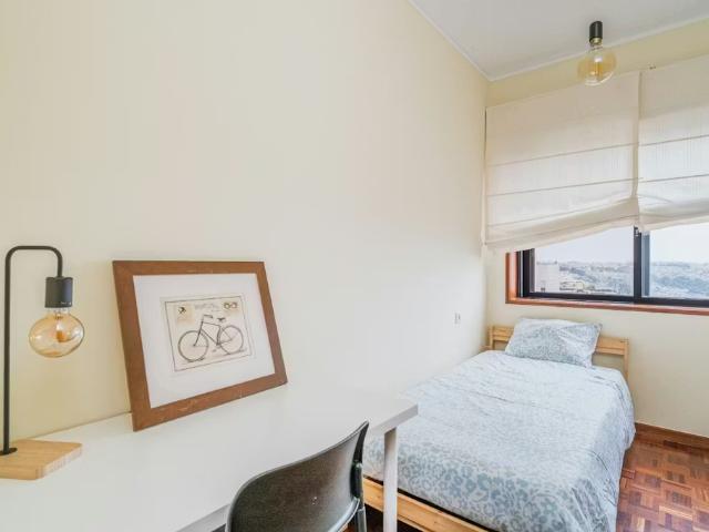 Apartamento alugar em Porto, Lordelo Do Ouro