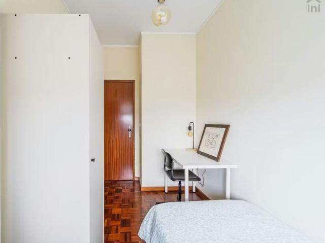 Apartamento alugar em Porto, Lordelo Do Ouro