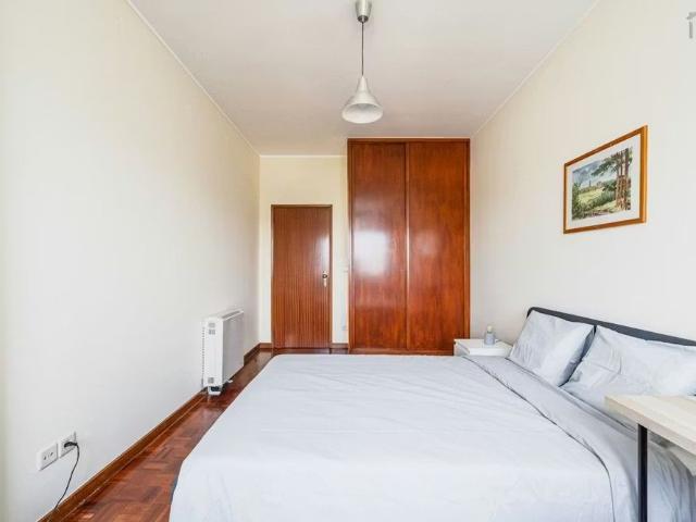Apartamento alugar em Porto, Lordelo Do Ouro