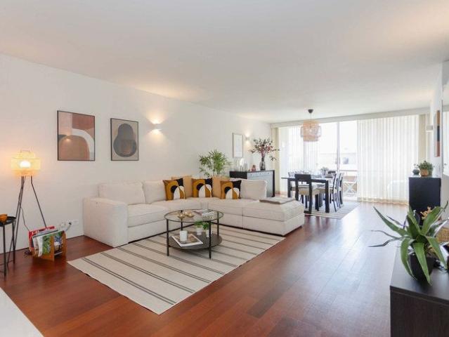 Apartamento alugar em Porto, Aldoar