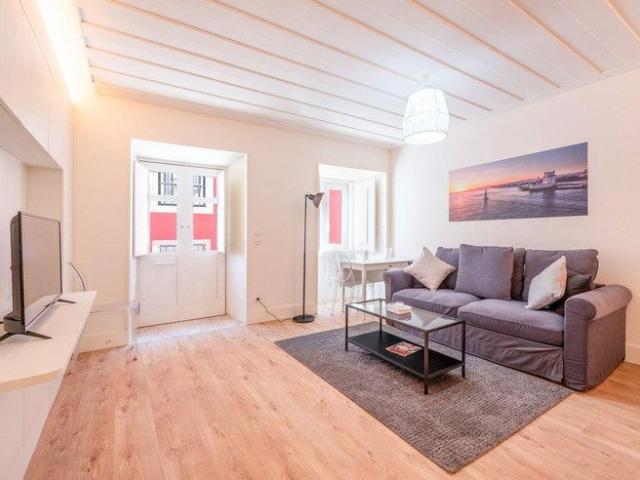 Apartamento alugar em Estrela, Lisboa