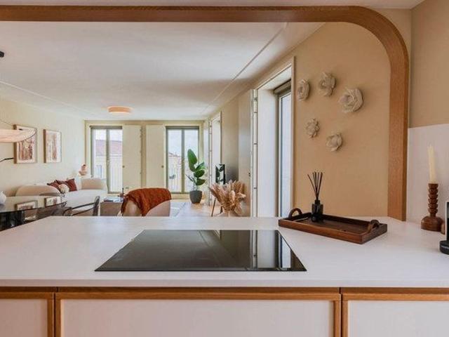 Apartamento alugar em São Vicente de Fora, Lisboa